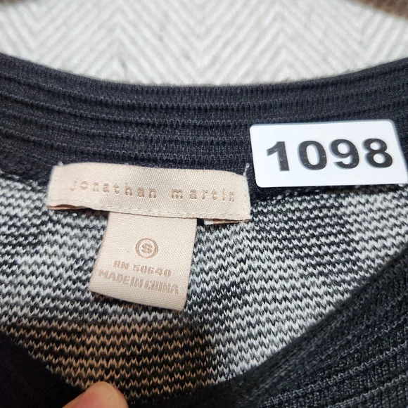 Johnathan Martin Sweater Dress Small Black and White Chevron Knit Dress - Picture 3 of 9